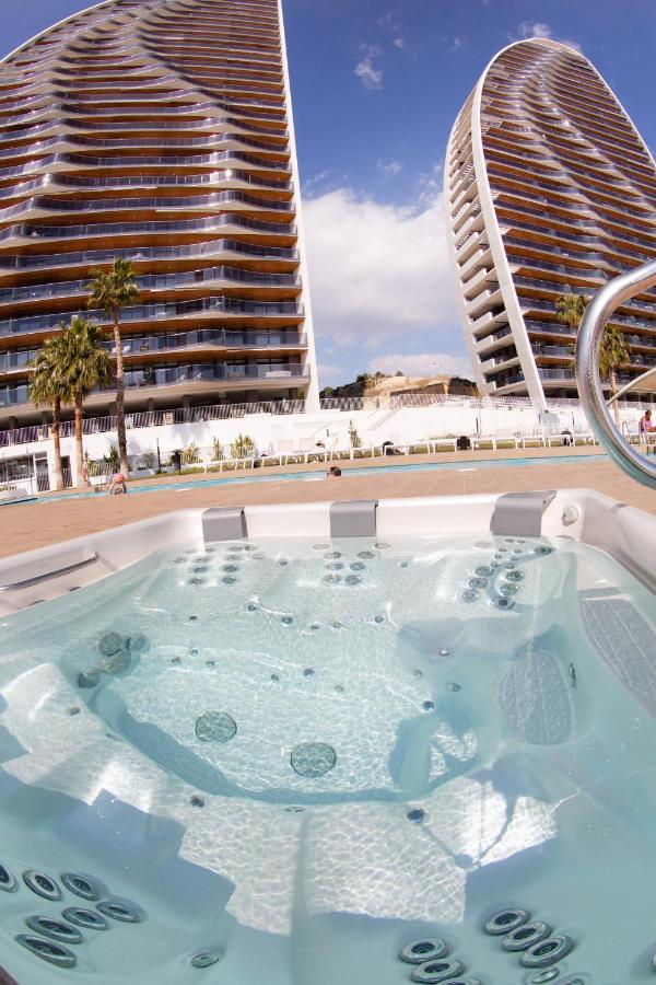 Sunset Waves Benidorm Julieta Vistas Al Mar Premium 200 Mt2 Con Jacuzzi En Terraza Appartement Buitenkant foto